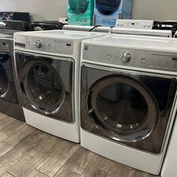 Kenmore elite MEGA capacity washer and dryer set electric with warranty