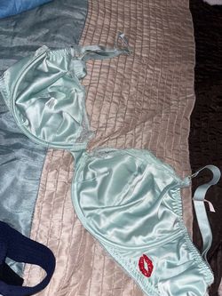 VS green wired bralette