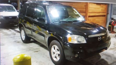 2005 Mazda Tribute S 4WD 4dr SUV