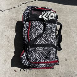 Vintage ECKO UNLTD XLARGE ROLLING Wheels DUFFEL BAG, Red Black White Luggage