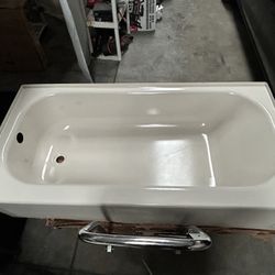 Bathtub  Porcelain 