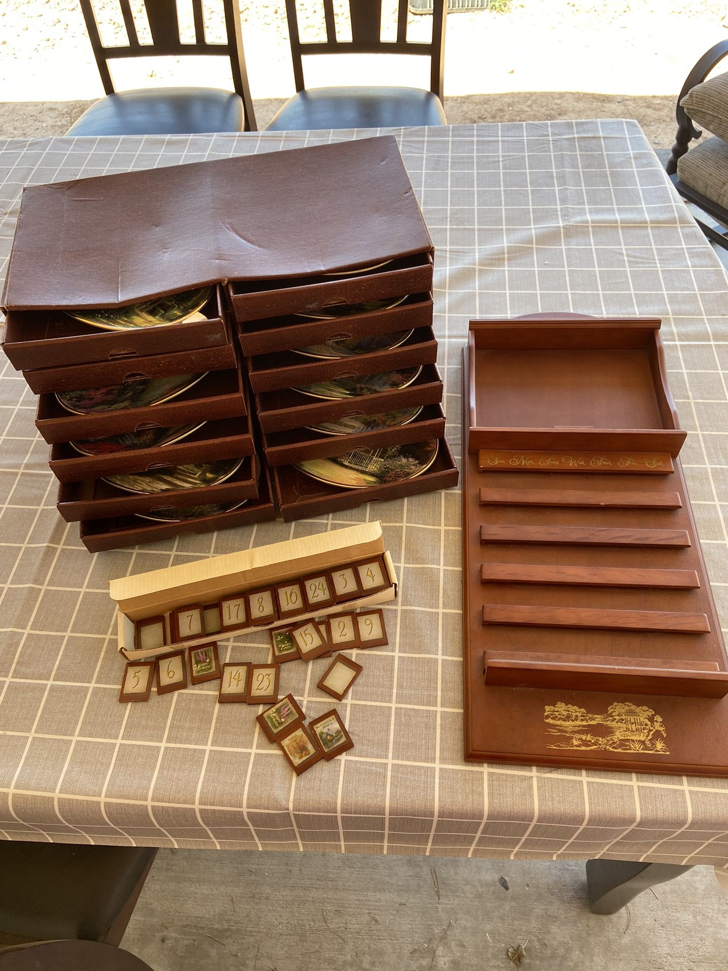 Thomas Kinkade Calendar With Plates For Sale In Glendale AZ OfferUp thomas-kinkade-calendar-with-plates-for-sale-in-glendale-az-offerup