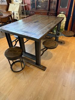 Modern Industrial Dining Set with Swivel Stools 