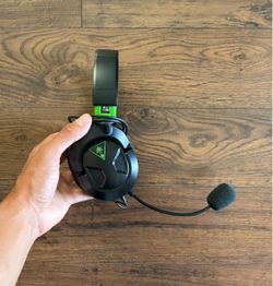 Turtle Beach Recon Gaming Headset – Black & Green – Mic Included