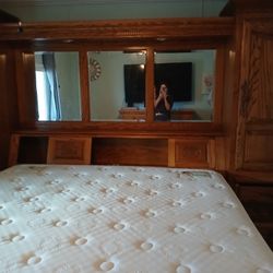 California King Oak Bedroom Set