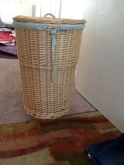 Basket for clothes