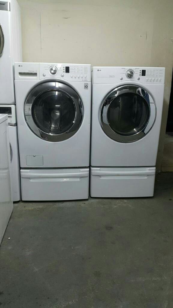 WASHER AND GAS DRYER