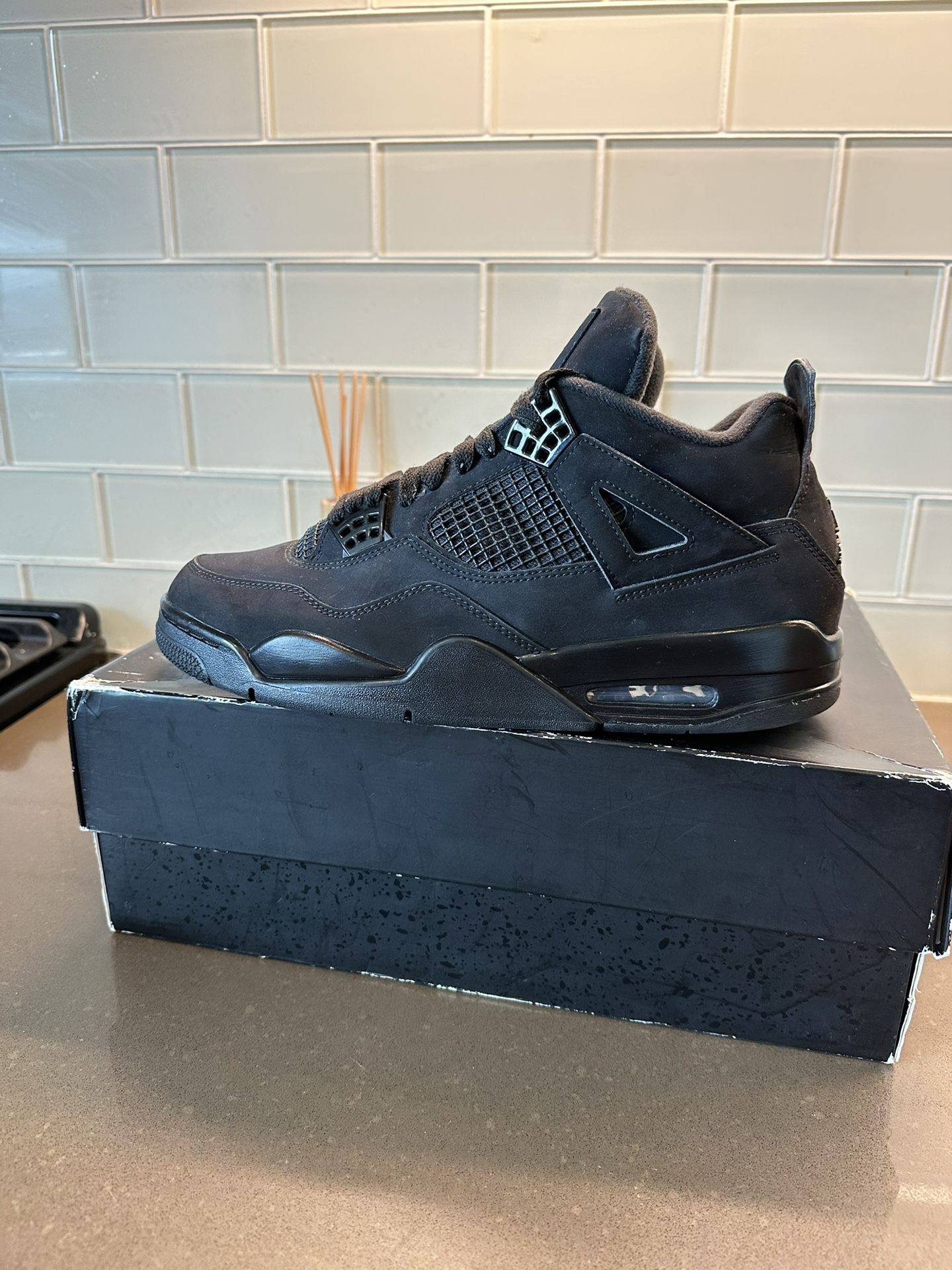 Jordan 4
