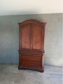 2 Piece Armoire Cabinet Hutch
