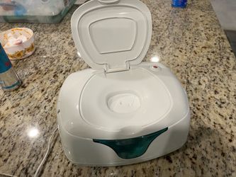 New/used wipe warmer