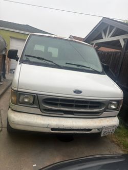Ford Van 2000