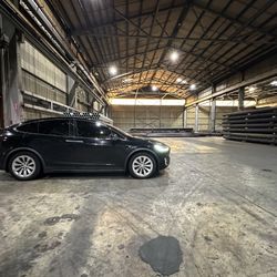 2017 Model X 100D Legacy 