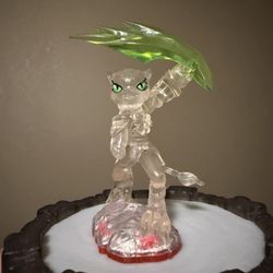 Skylanders Trap Team: Crystal Clear Tuff Luck Chase Damaged