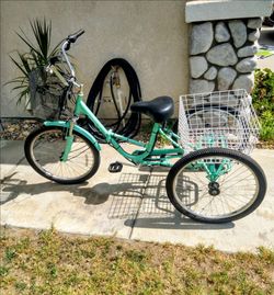 Mooncool tricycle 7 speed