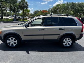 2004 Volvo XC 90 54,000 miles Cold AC New tires 3rd rear seat Excellent condition must see….