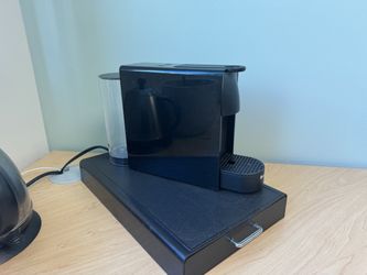 Nespresso Essenza Mini Black Espresso Maker