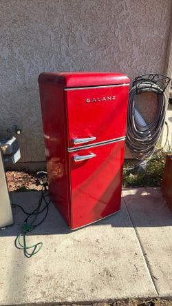 Refrigerator