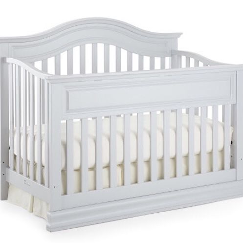 Tori 4 in 1 clearance crib