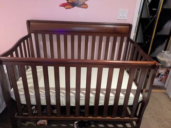Baby crib