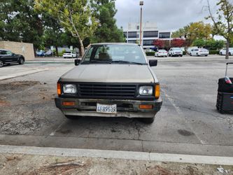 1989 Mitsubishi Mighty Max Pickup for Sale in Compton, CA
