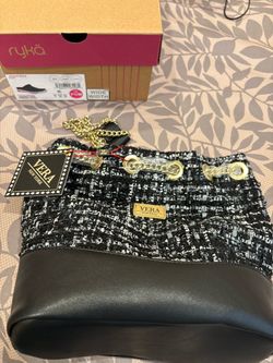 Vera New York Black Tweed Bucket Bag with Gold Chain – NWT