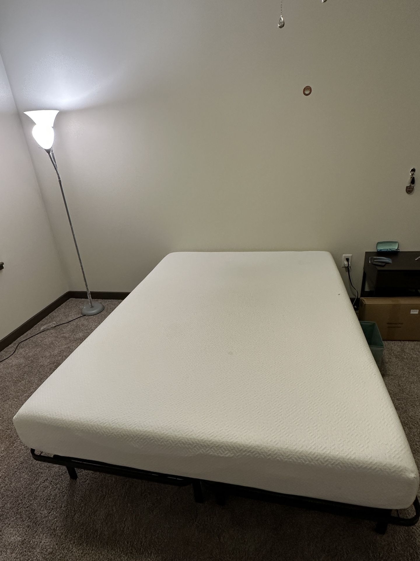Mainstays Memory Foam Mattress Queen Size 8 Inch