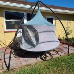 Treepod With Stand! Great Relaxation! Great Fun!