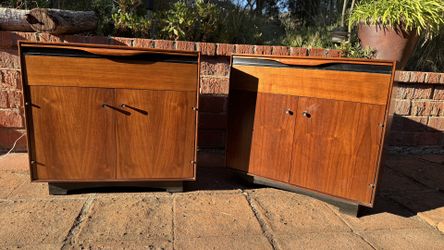 Vintage Glenn of California Side Tables Walnut 