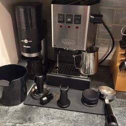 Gaggia Classic Pro (accessories and coffee grinder included)