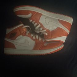 Jordan 1 Miss
