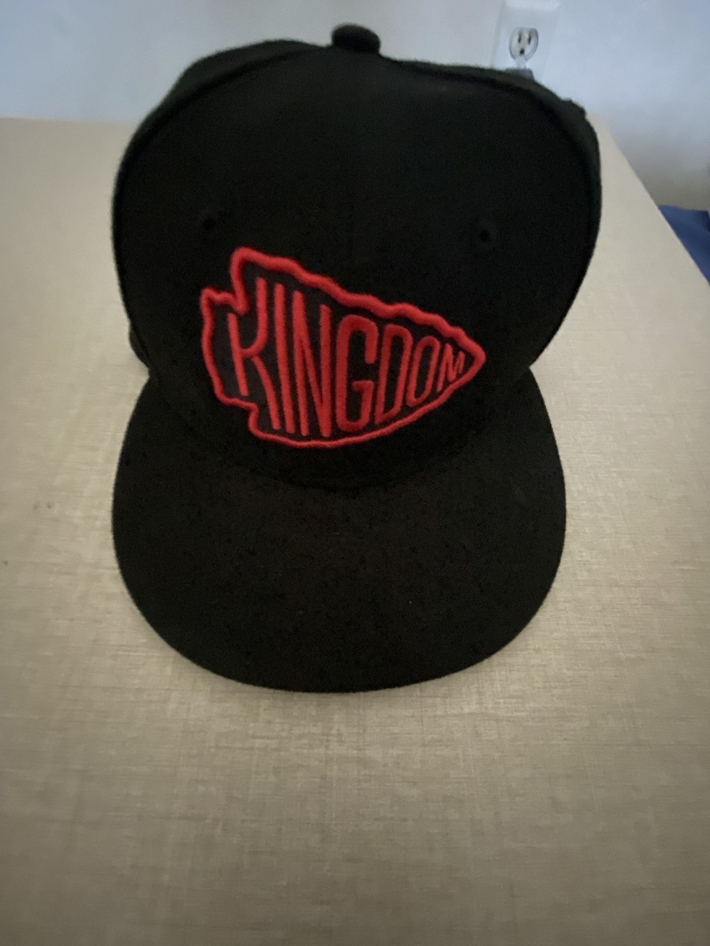 Men's Kansas City Chiefs New Era Black Omaha 59FIFTY Fitted Hat. Size: 6 7/8