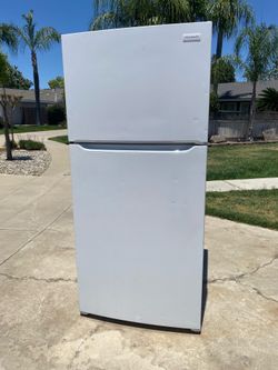(Doesn’t Cooling) Need Repair Fridge