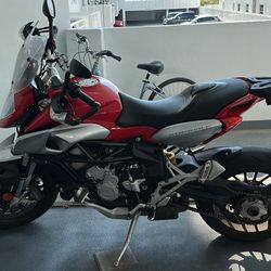 Mv Agusta Stradale 800cc