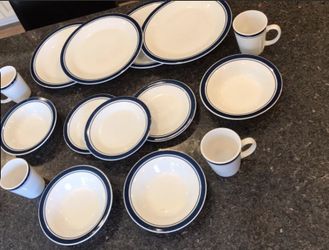 Totally Today brand Plates, Mugs, Bowl China Set