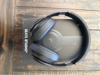 Beats by Dr. Dre Studio 3