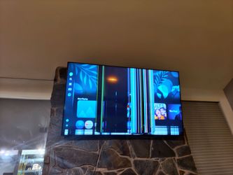 broken TV no cracks just the screen 75inch