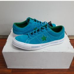 Converse Multiple Sizes Read Entire Description