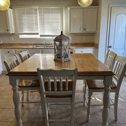 Wood Dinning table with 6 chairs (extendable table)
