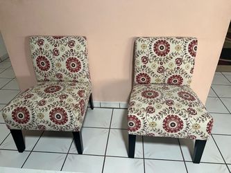 Accent Chairs