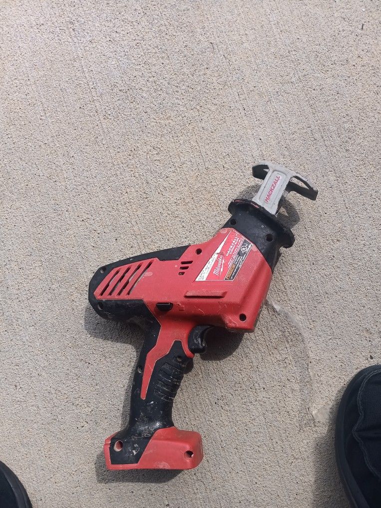 18v Hacksaw Milwaukee