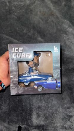 Ice Cube bobblehead 2026