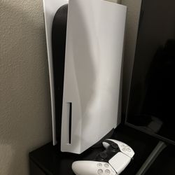PS5 + Controller 