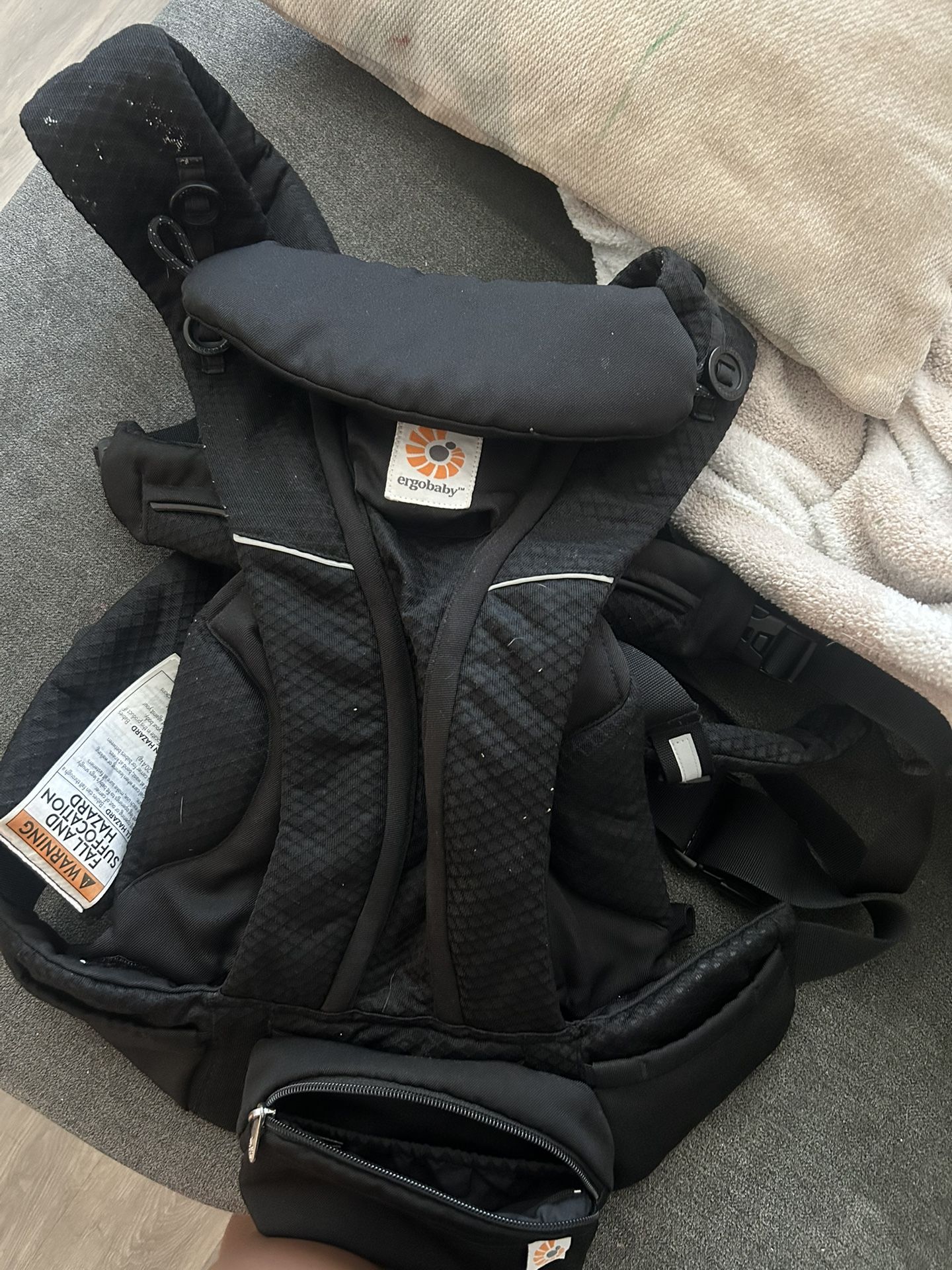 Ergo Baby Carrier