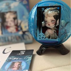 POP MART SKULLPANDA The Mirage - Caged Illusion Figure (with Box & Card)