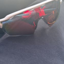 Oakleys Radar EV Path