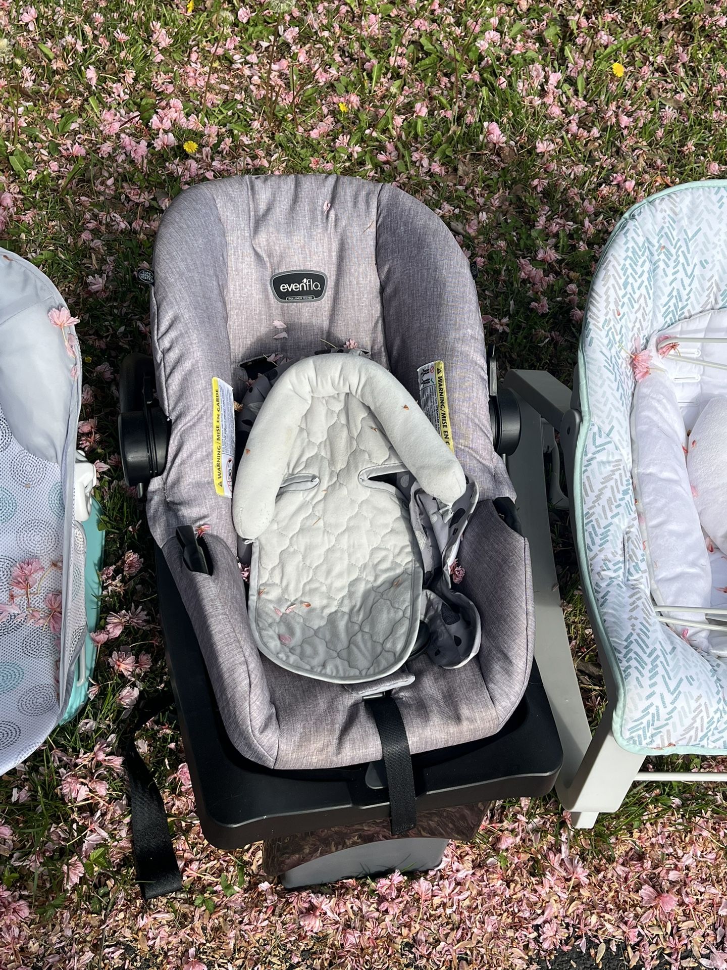 Evenflo Infant Car Seat And Base