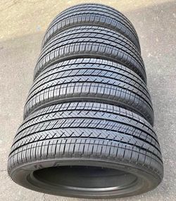 Set 235/50-20 Bridgestone con el 80% de Vida