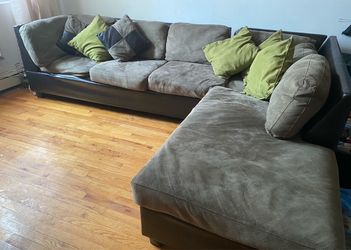 Large  Sectional Sofa
