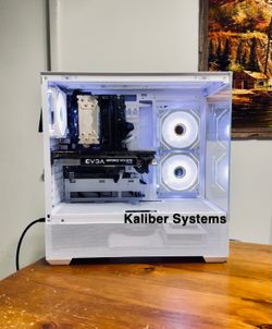 Custom Gaming Computer with Intel i7 7700K, 1070 GTX, 500GB SSD