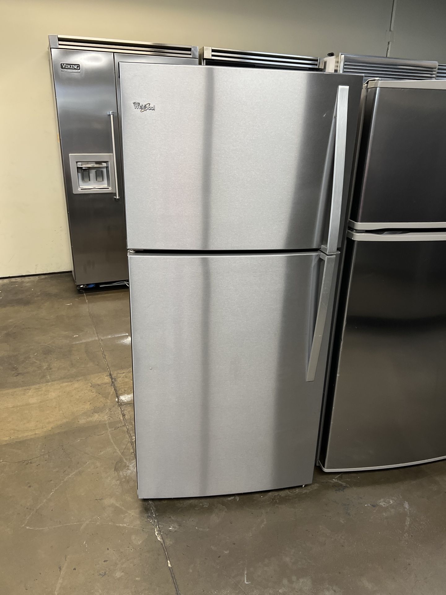 Whirlpool Stainless Steel Top Freezer Refrigerator Apartment Size 
